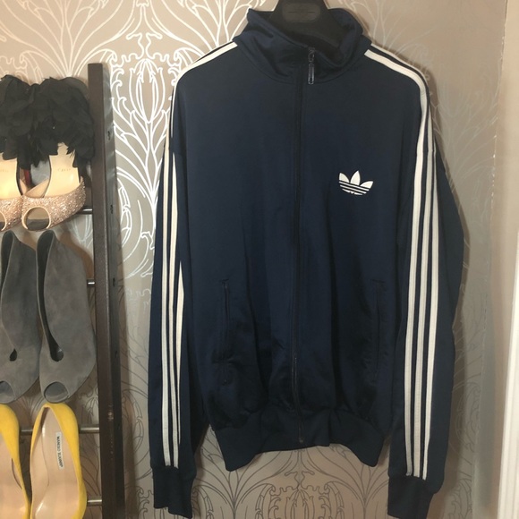 Men’s ADIDAS track jacket. - Picture 2 of 6